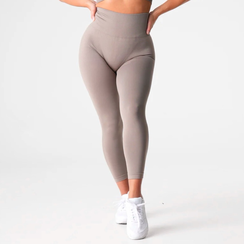 NVGTN shape seamless leggings